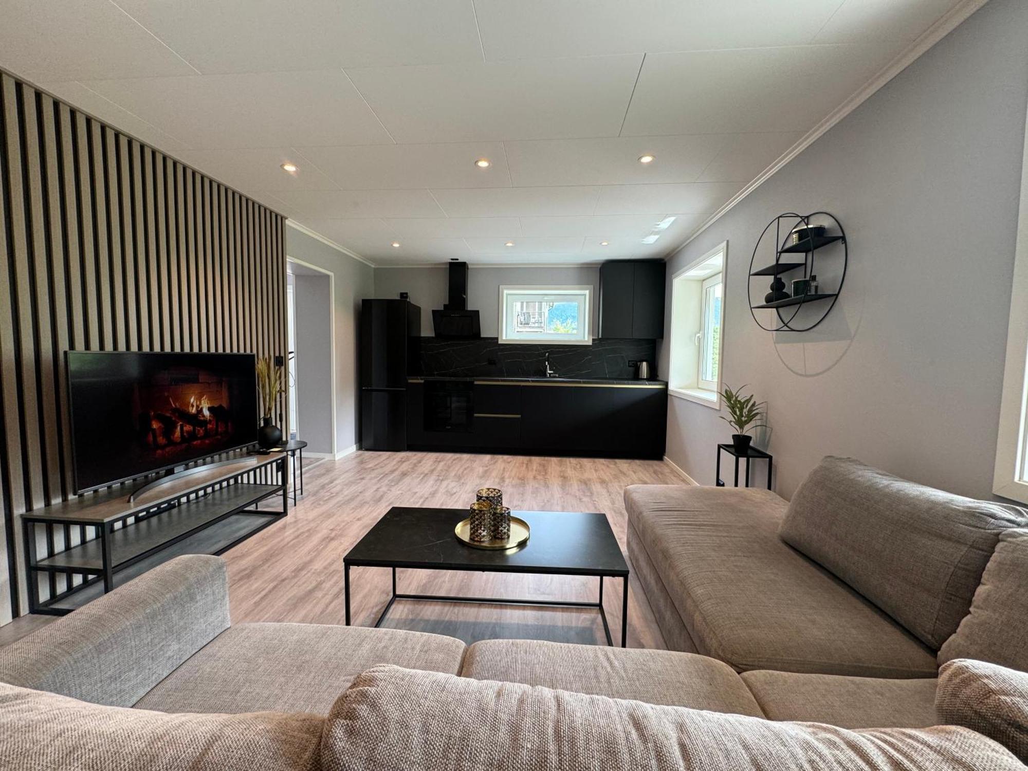 Dalen Apartment Странда Екстериор снимка